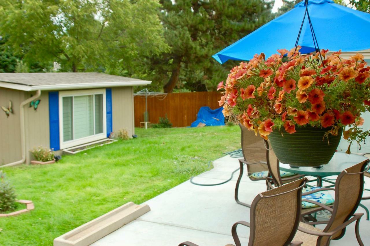 Blue Bear Den 3Br 2Ba Dtc Private Apt Hot Tub Exterior photo